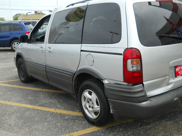 2002 Pontiac Montana SE ZX4