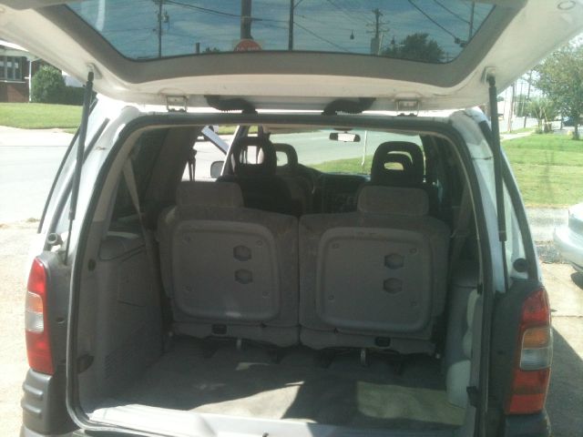 2002 Pontiac Montana 4x4 Base