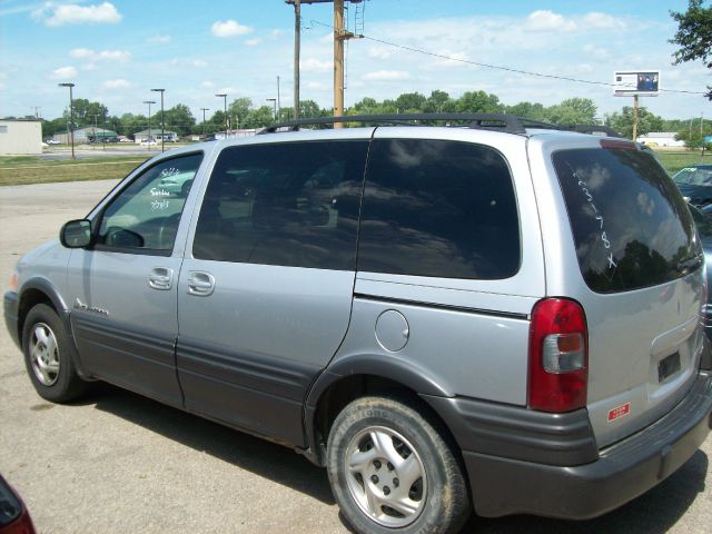2002 Pontiac Montana SE ZX4