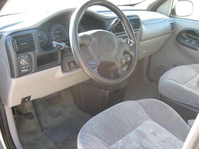 2003 Pontiac Montana Unknown
