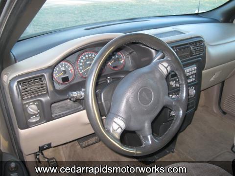2003 Pontiac Montana Unknown