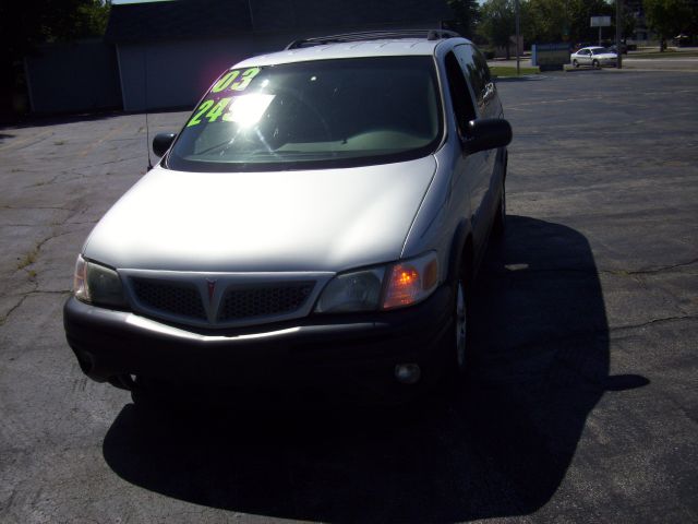 2003 Pontiac Montana Super Celan Lariat