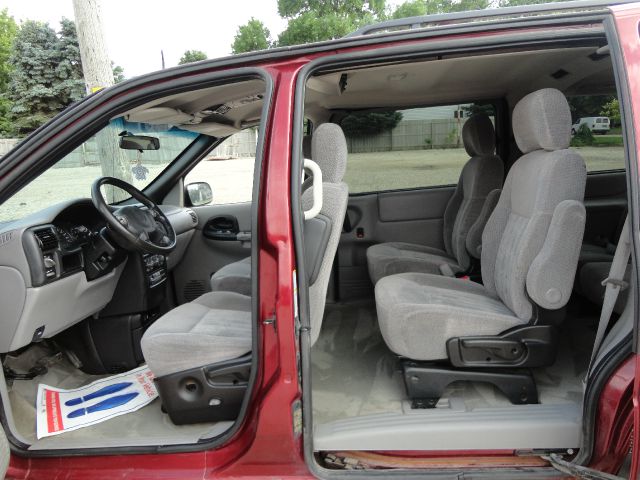 2003 Pontiac Montana Unknown