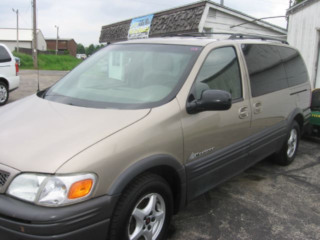 2003 Pontiac Montana Super Celan Lariat
