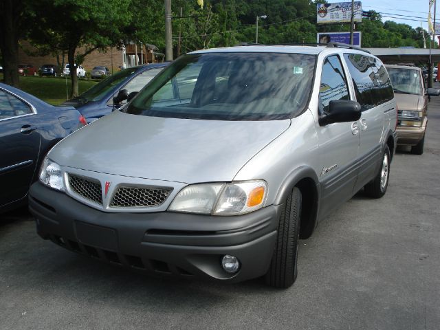 2003 Pontiac Montana 4WD SLT