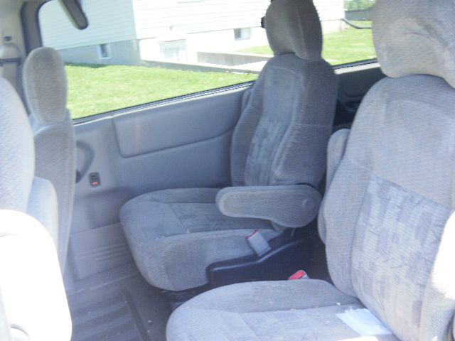 2003 Pontiac Montana SLT K