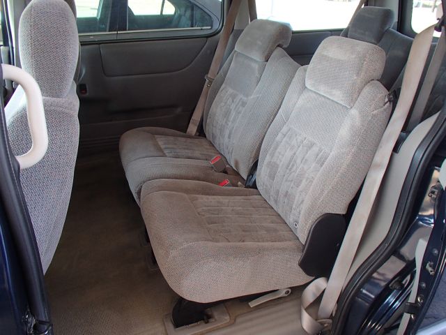 2004 Pontiac Montana SLT K