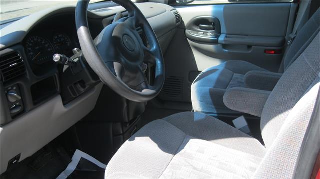 2004 Pontiac Montana Crew Cab 167 WB 4WD