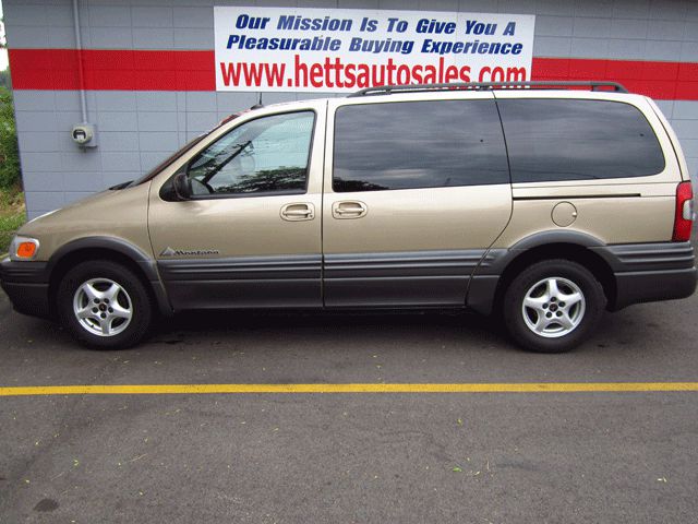 2005 Pontiac Montana SE