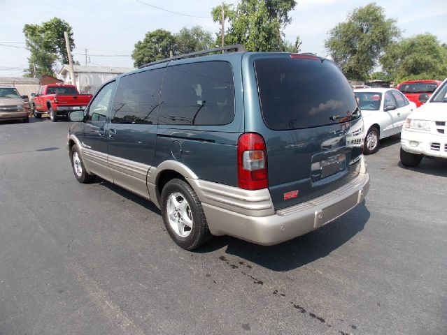 2005 Pontiac Montana Crew Cab 167 WB 4WD