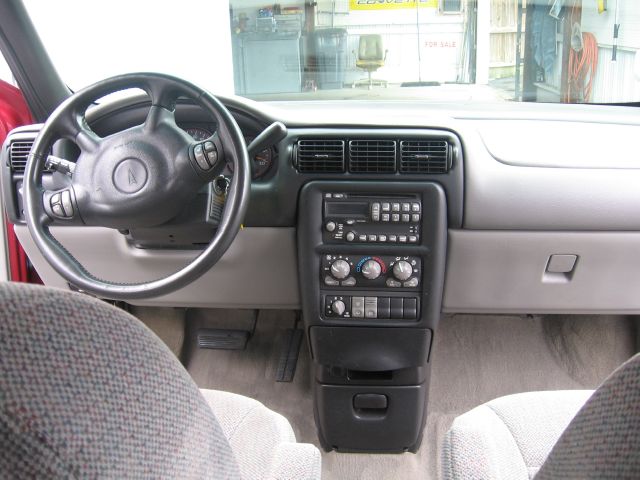 2005 Pontiac Montana SLT K