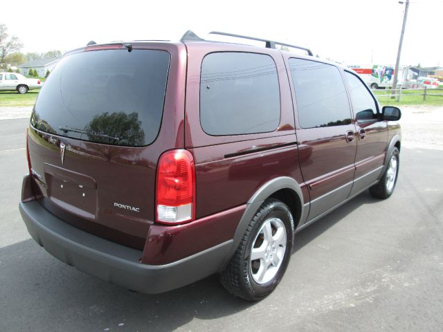 2006 Pontiac Montana SV6 29