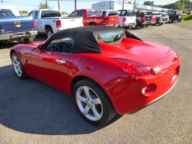 2006 Pontiac Solstice Unknown