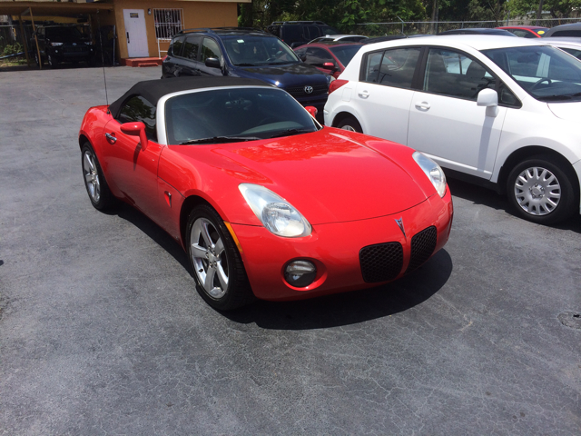 2006 Pontiac Solstice Conv. VERY RARE