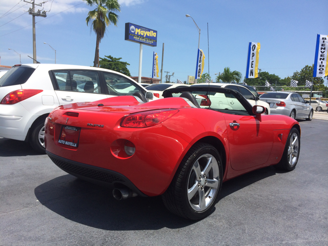 2006 Pontiac Solstice Conv. VERY RARE