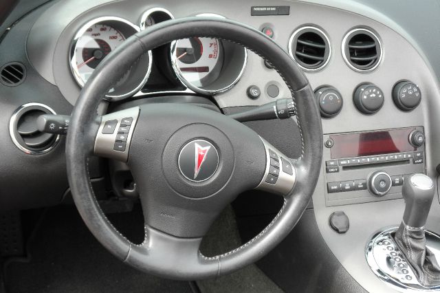 2006 Pontiac Solstice Marlin