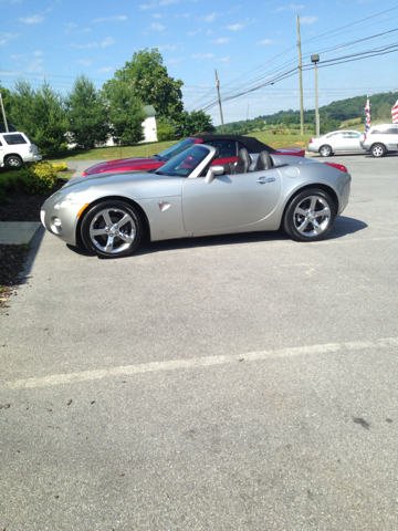 2007 Pontiac Solstice Base