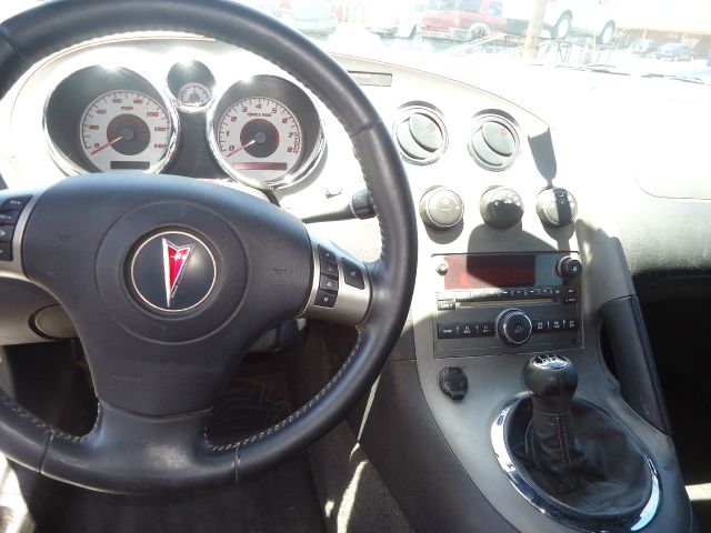 2007 Pontiac Solstice Conv. VERY RARE