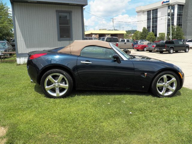 2007 Pontiac Solstice Sport 4x4