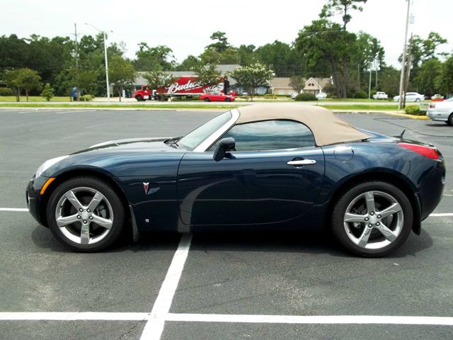 2007 Pontiac Solstice Base