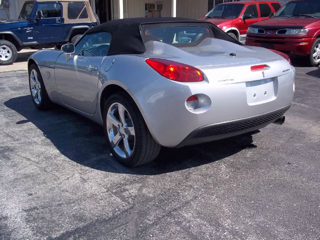 2007 Pontiac Solstice Base