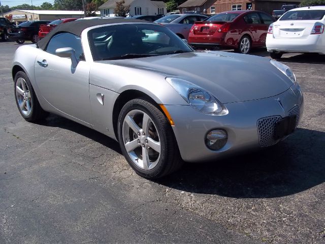 2007 Pontiac Solstice Base