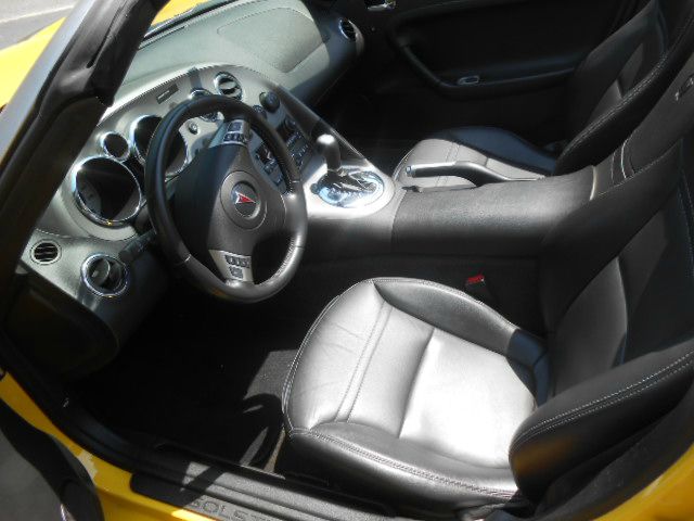2007 Pontiac Solstice Base