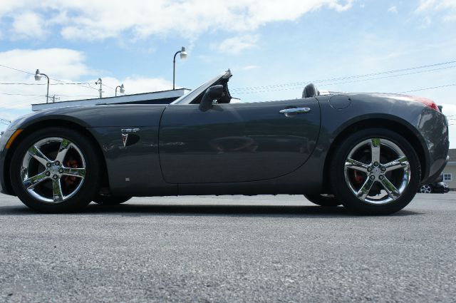 2008 Pontiac Solstice Super Dutypowerstroke 4x4
