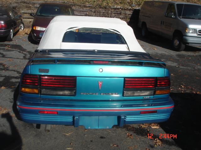 1993 Pontiac Sunbird X