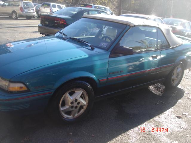 1993 Pontiac Sunbird X