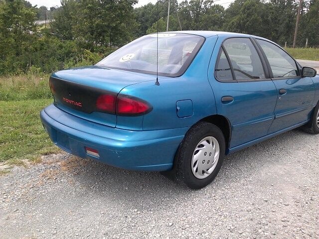 1995 Pontiac Sunfire Sport -5 Speed-stick-4x4