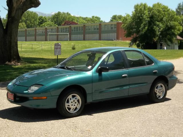 1997 Pontiac Sunfire Sport -5 Speed-stick-4x4