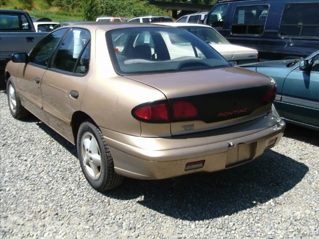1998 Pontiac Sunfire V6 Deluxe