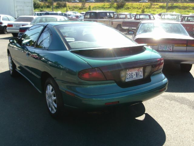 1999 Pontiac Sunfire 4dr Sdn SL Auto Sedan