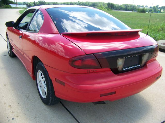 1999 Pontiac Sunfire 4dr Sdn SL Auto Sedan
