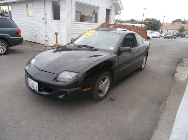 1999 Pontiac Sunfire Sportback LS