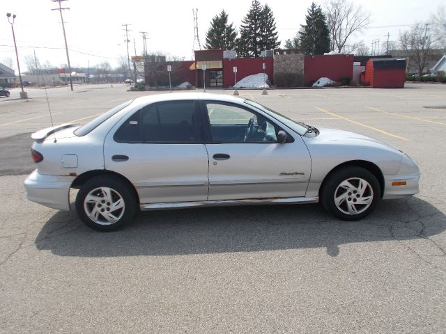 2000 Pontiac Sunfire Sport -5 Speed-stick-4x4
