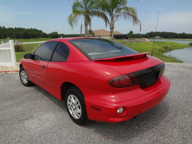 2000 Pontiac Sunfire 4dr Sdn SL Auto Sedan