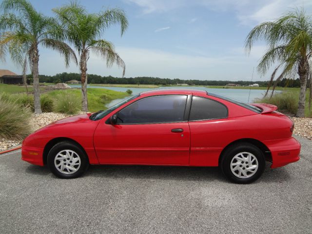 2000 Pontiac Sunfire 4dr Sdn SL Auto Sedan