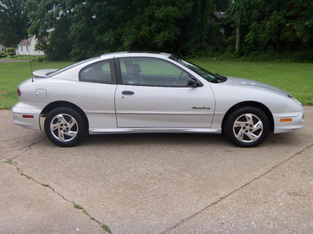 2000 Pontiac Sunfire 4dr Sdn SL Auto Sedan