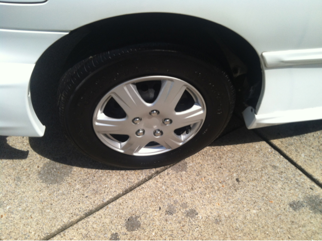 2000 Pontiac Sunfire 4dr Sdn SL Auto Sedan