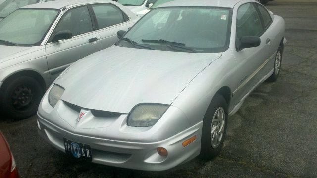 2000 Pontiac Sunfire 4dr Sdn SL Auto Sedan