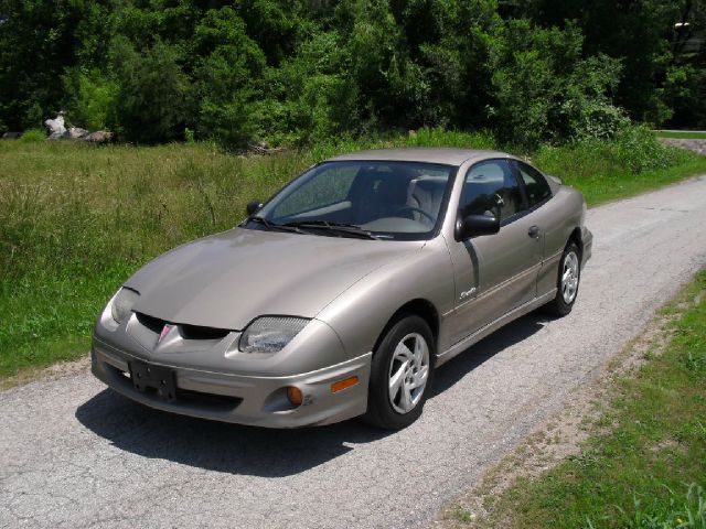2000 Pontiac Sunfire 4dr Sdn SL Auto Sedan