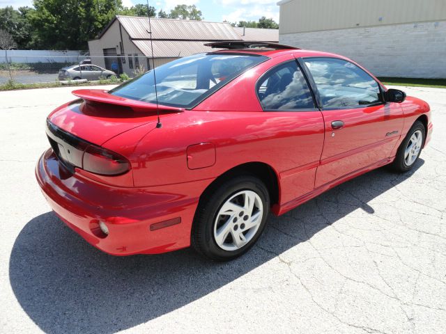 2001 Pontiac Sunfire 4dr Sdn SL Auto Sedan