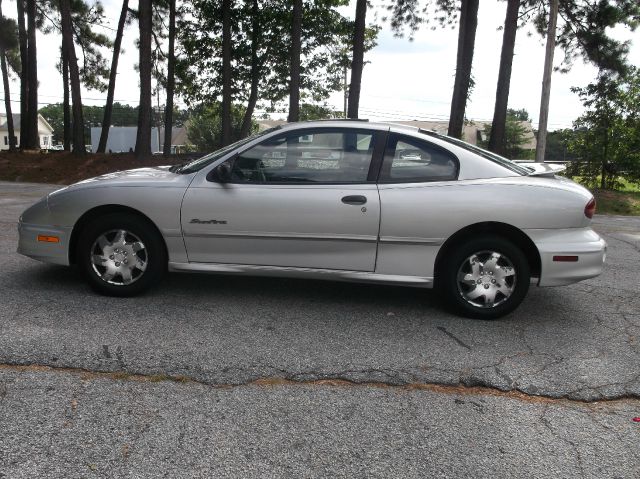 2001 Pontiac Sunfire 4dr Sdn SL Auto Sedan