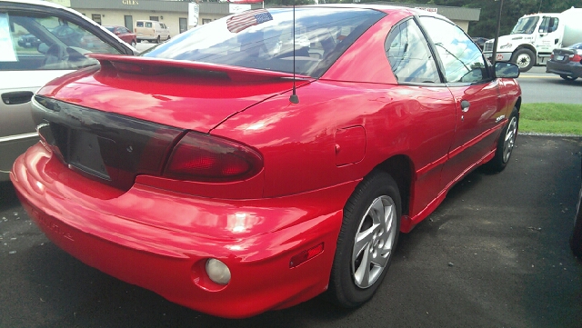 2001 Pontiac Sunfire 4dr Sdn SL Auto Sedan