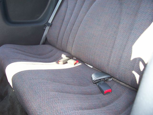 2001 Pontiac Sunfire 4dr Sdn SL Auto Sedan