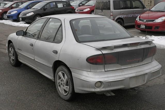 2001 Pontiac Sunfire V6 Deluxe