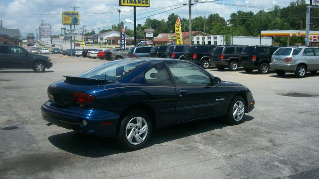 2001 Pontiac Sunfire 4dr Sdn SL Auto Sedan