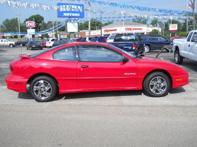 2002 Pontiac Sunfire 4dr Sdn SL Auto Sedan